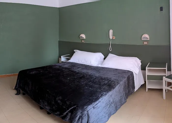 Plaza & Coffee Hotell